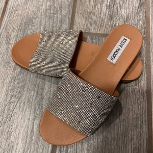 Steve Madden slides
